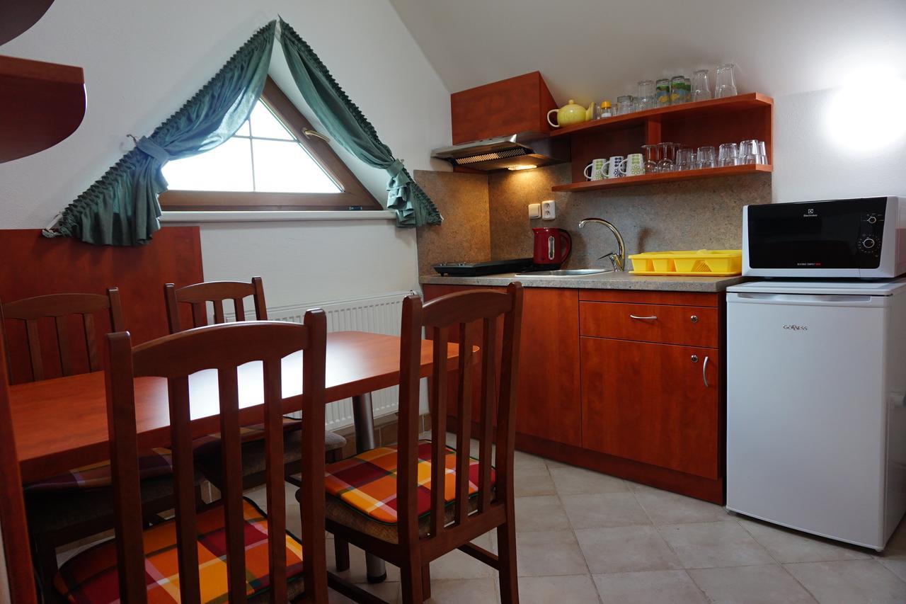 Penzion Martin Janske Lazne Exterior foto